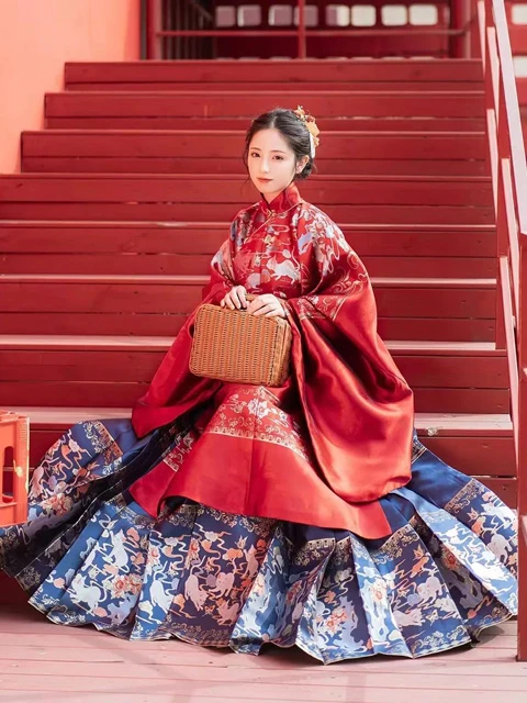 Traditional Hanfu Equally Suitable for Seniors-4