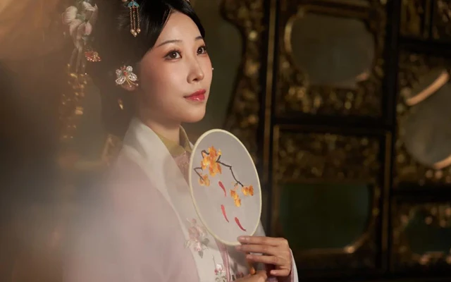 Uncovering the Oriental Beauty through the Lives of Three Inspiring Chinese Women-7