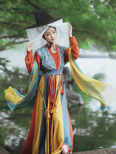 Vintage Hanfu Collection: 10 Beautiful Retro Dresses With Rich Ancient Flavor-37