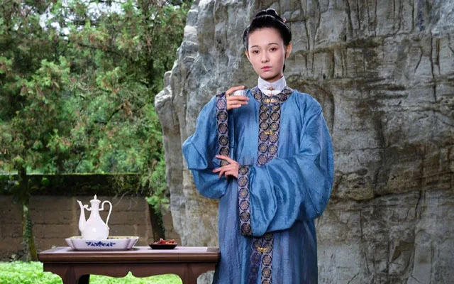 Stunning! How Fashion Magazine Revives Ancient Chinese Costume-36