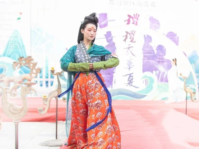 2020 Li Yi Hua Xia Hanfu Supermodel Competition-12