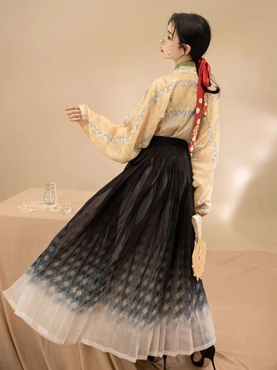 Early Summer Hanfu Dressing Guide for Girls-12