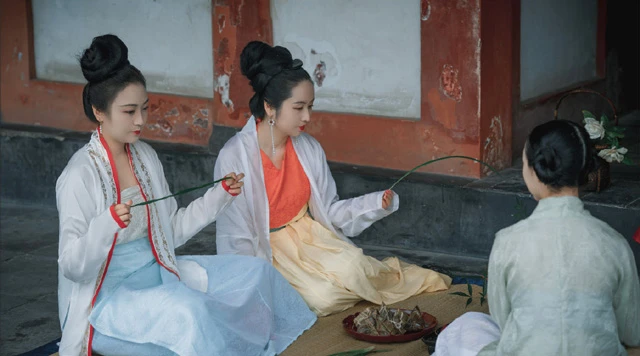 What Is Traditional Chinese Folk Life Like-13