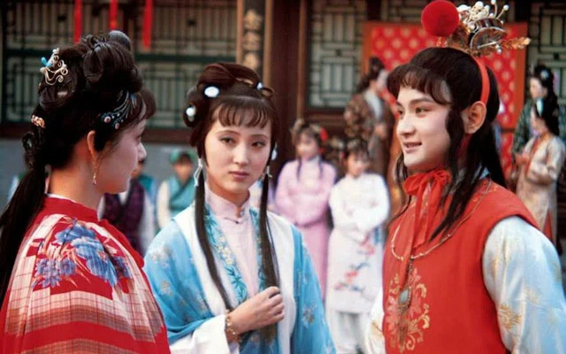 The Hanfu Aesthetics in the Dream of the Red Chamber (1987)-7