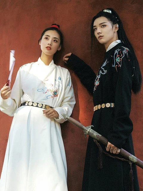 3 Tips for Men to Picking Right Hanfu Style-4