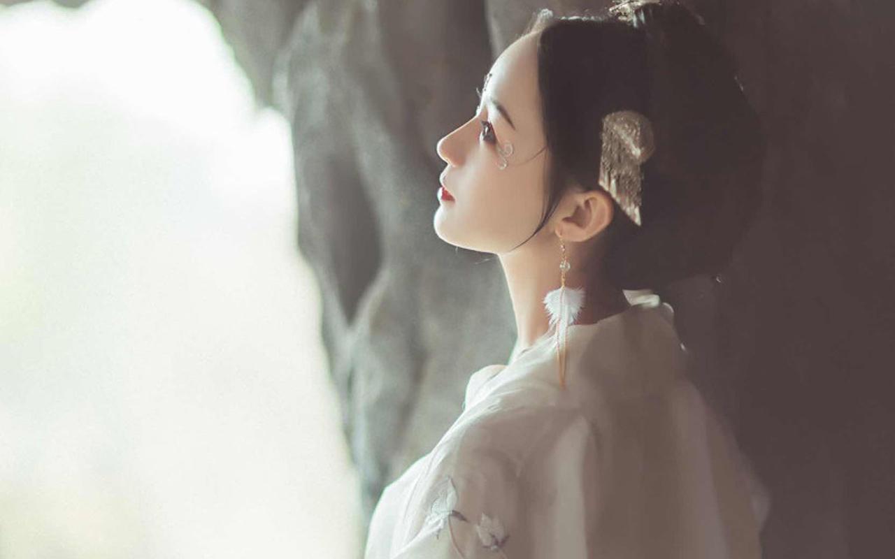 Hanfu Evolution: From Tang Dynasty to Ming Dynasty Styles-1