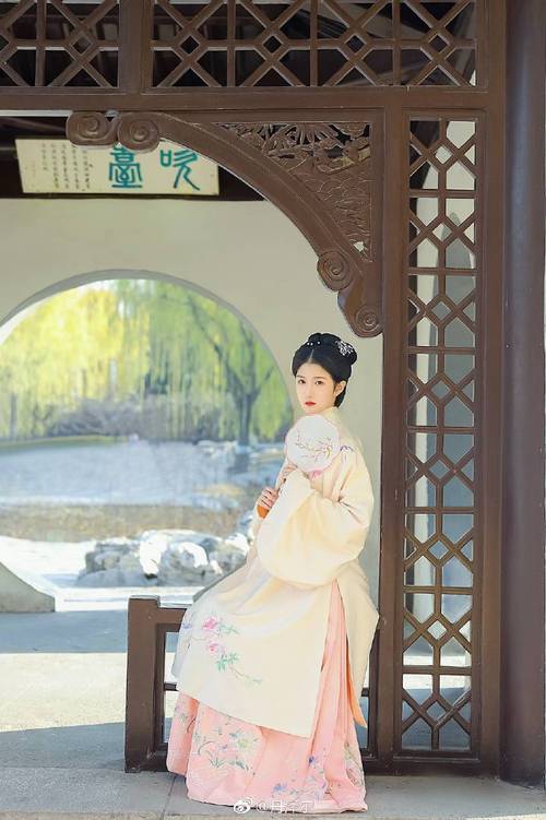 Ancient Style Real Hanfu Boy, Ancient Style Real Hanfu Male Profile Picture-3