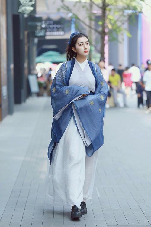 What to Wear Under Hanfu for Girls, What do Girls Wear Under Hanfu-2