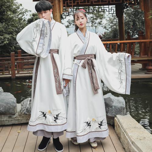 Elegant and Playful Traditional Hanfu Names for Girls, Playful and Lovely Children's Traditional Hanfu-2