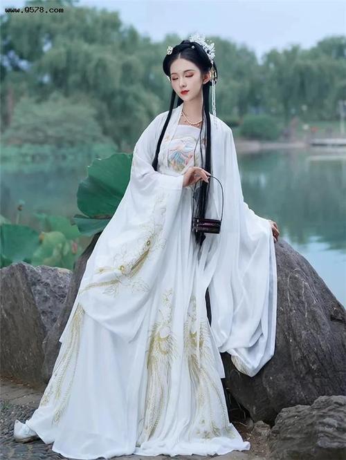 Collection of Titles for Hanfu in Ancient Style, Design of Titles for Cherry Blossom Hanfu in Ancient Style-3