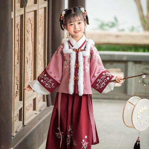 The most beautiful ancient style Hanfu girl in the world, the most beautiful ancient style Hanfu photos in the world-2