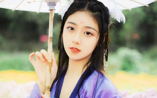 Short Sentences for Ancient Style Hanfu Copywriting for Girls, Short Sentences for Girls Wearing Hanfu in an Ancient Style-2