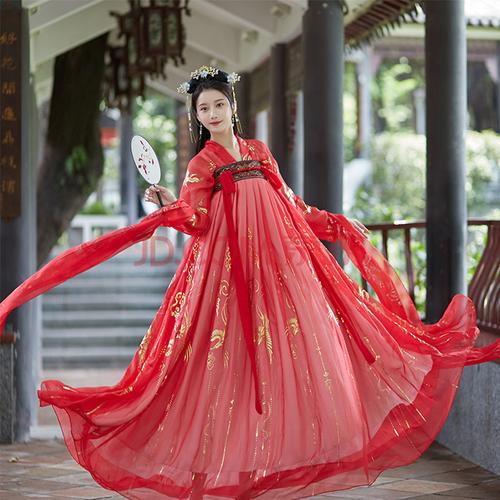 Ancient Chinese Hanfu and Palace Struggles, Hanfu in Ancient Costumes-3