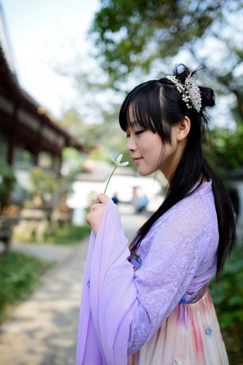 How to Match Traditional Hanfu, Pairing Hanfu with Ancient Hairpins-2