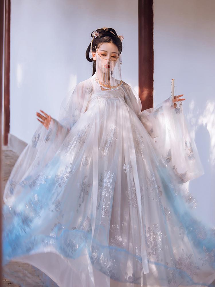 2023 New Ming Dynasty Style Hanfu: Inheriting Classics, Embracing Renewal-1