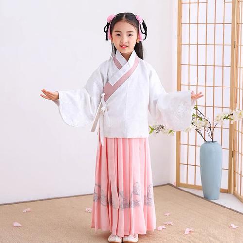 Headwear for 10 to 12 Year Old Hanfu Wearing Primary School Students, Pictures of 13-Year-Old Primary School Students in Traditional Costumes