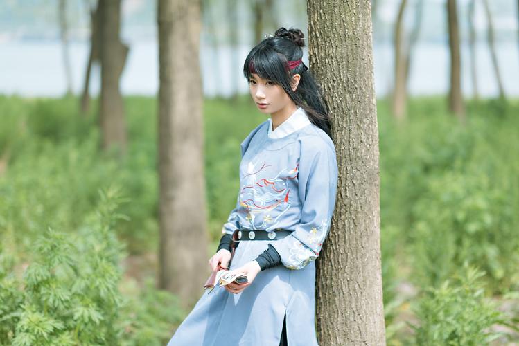 Which Hanfu Shop Has the Most Beautiful Fabrics, and Which is the Best for Custom Ancient Style Hanfu in Cangzhou?-3