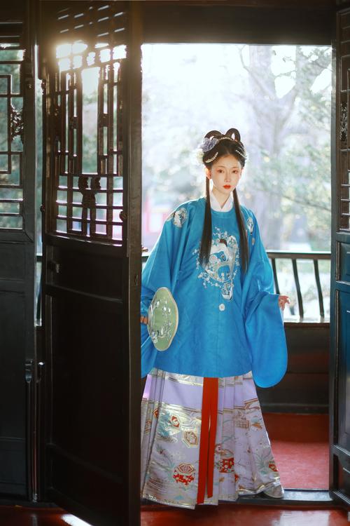 Song Zuer in Hanfu, Male Celebrities in Hanfu-2