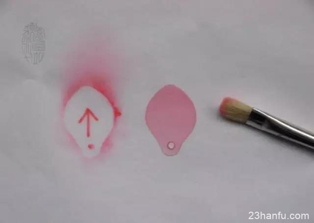 Tutorial for Making Ancient-Style Hairpin Flowers with Heat Shrink Sheets-15