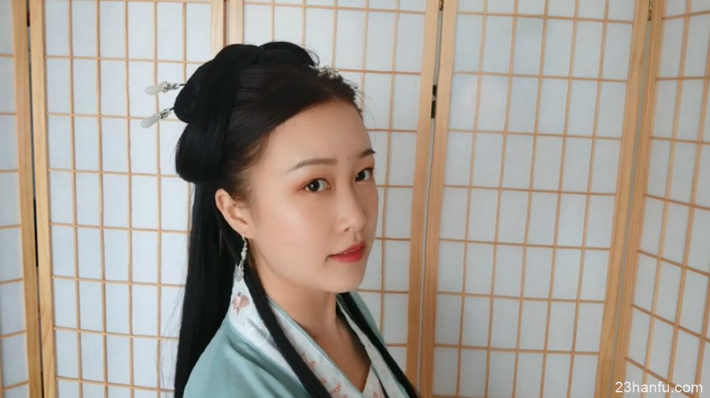 【Hanfu Hairstyle】A Simple and Gentle Hairstyle Tutorial with a Hair Bun-12