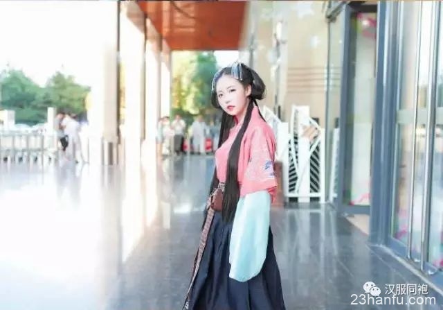 【Hanfu Hairstyle】Beautiful! A Hairstyle That Can Make You Look Ten Years Younger!-30