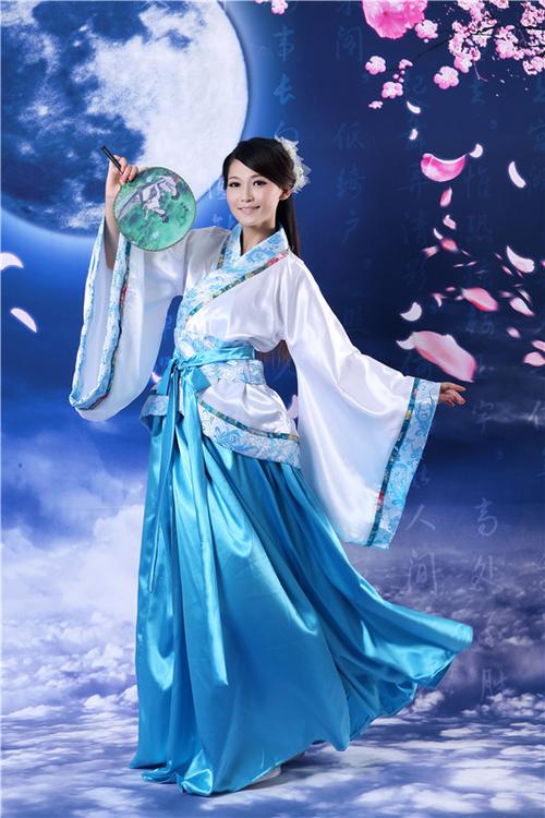 Revisiting the Beauty of Chinese Civilization —— Exploring Hanfu Materials-1