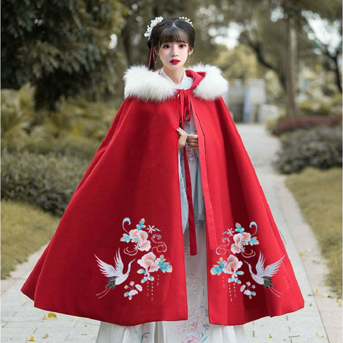 Evaluation of Ancient Chinese Costumes and Hanfu Styles in Historical Dramas-3