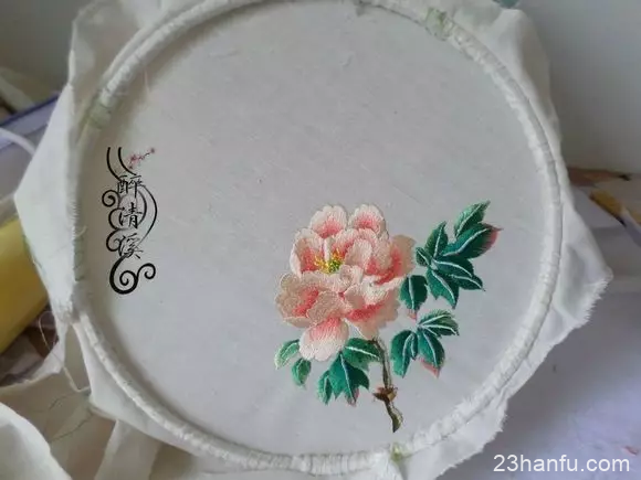 Teaching You How to Embroider with a Sewing Machine at Home-1