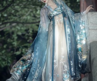 How to Choose a Hanfu That Is Best for You