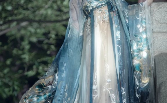 How to Choose a Hanfu That Is Best for You