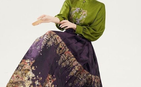 The Rise of Modern Hanfu in Everyday Fashion