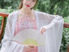 Hanfu in Ancient Style is Stunning: Red Hanfu at an Ancient Wedding Captivates Everyone