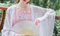 Hanfu in Ancient Style is Stunning: Red Hanfu at an Ancient Wedding Captivates Everyone