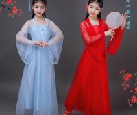 Characteristics of Girls Who Love Hanfu, Chasing Girls Born After 1995 Who Love Cats and Hanfu