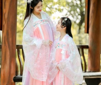 Ancient Chinese Official Clothing and Hanfu