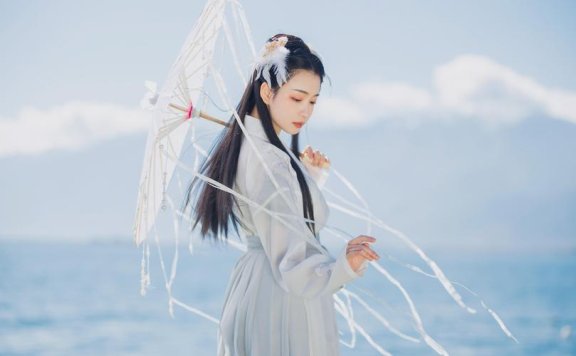 [] Million Hanfu Wardrobe Minghuatang: A Haven for Hanfu Enthusiasts