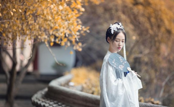 Inheriting the Beauty of Hanfu, Minghuatang Creates a Unique Hanfu Experience